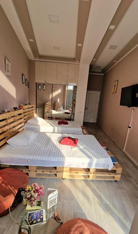 Hostel Puzzle Space Erywań Zewnętrze zdjęcie