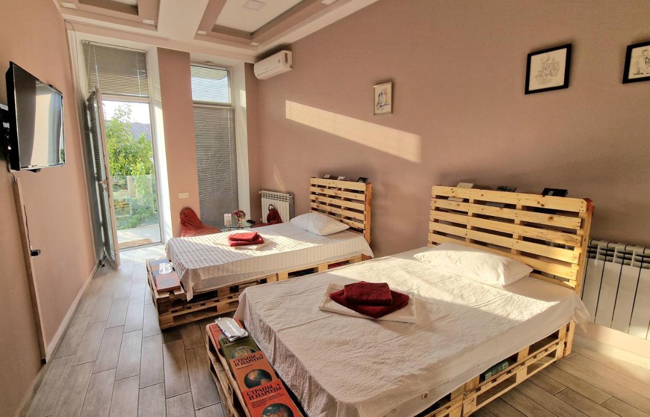 Hostel Puzzle Space Erywań Zewnętrze zdjęcie